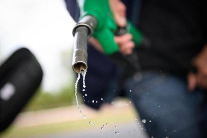 Carburanti, frodi e prezzi nel mirino della Guardia di Finanza: sequestrate 20mila tonnellate, 265 denunciati
