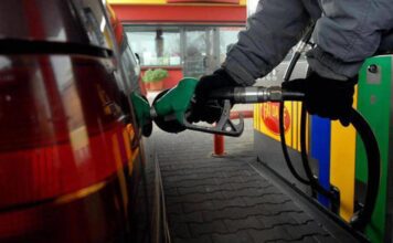 Finto solvente, vera benzina di contrabbando: maxi sequestro da 33mila litri a Padova benzina contrabbando