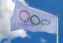 Cio riammette gli atleti russi e Comitato olimpico russo, resta bando per bandiera e inno