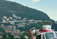 Como, si tuffa nel lago per salvare figlio e non riemerge