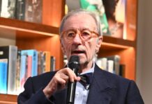 È morta Enoe Bonfanti, moglie di Vittorio Feltri: aveva 88 anni