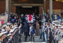 Francesco Imprezzabile, l’ultimo saluto tra ‘Ciao Francy’ e Hallelujah