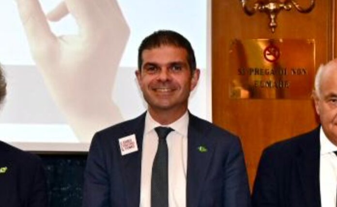 Fumo, Di Maio (Aiom): “Più efficace aumentare costo sigarette che le immagini shock sui pacchetti”