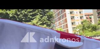 Funerali dell’agente Francesco Imprezzabile, applausi e commozione sulle note di ‘Hallelujah’