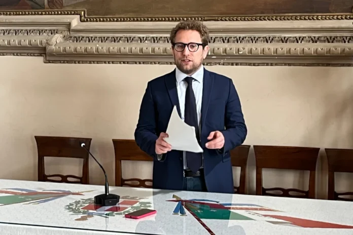 Giacomo Possamai sindaco Vicenza governance poll possamai