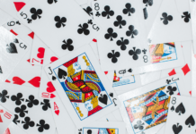 La storia regionale dei giochi di carte italiani Giochi di carte (fonte Editor di Canva)