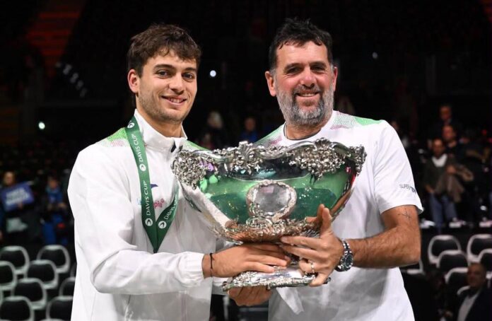 Il papà-coach di Cobolli: “Parigi lascia consapevolezza, ma Wimbledon è un’altra storia. Atp Finals? Sono un obiettivo”