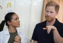 Il viaggio di Harry e Meghan in Gb? “Una commedia degli errori”
