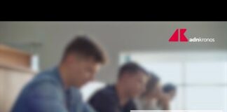 In Francia stop ai social per i minori di 15 anni