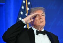 Iran-Usa, Trump ferma gli attacchi: chance per dialogo con Teheran