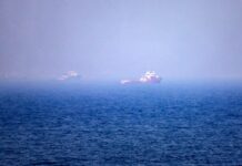 Iran, petroliera colpita in stretto Hormuz. Teheran agli Usa: “Guerrafondai. Nuovi attacchi? Piano di risposta è pronto”