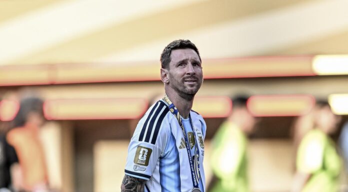 “L’Argentina ha vinto i Mondiali”, lo scherzo del pilota ai passeggeri in volo