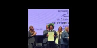 Laurea honoris causa a Sal Da Vinci, il cantautore la dedica al padre: “Senza di lui non ce l’avrei