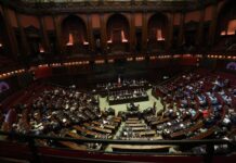 Legge elettorale, intesa sul voto dei fuorisede ma nodi restano nel centrodestra. FdI: “In aula mai divisi”
