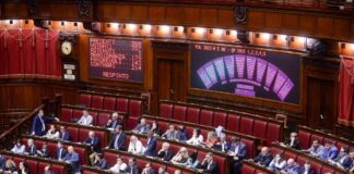 Legge elettorale, via libera alla Camera. Proteste in aula prima del voto, Schlein: “Maggioranza è un colabrodo”