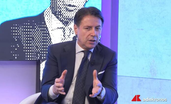 M5S, il ‘tesoretto’ di Conte: avanzo di 400mila euro e 1,7 milioni in banca