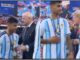 Mondiali, la finale di Trump: fischi, Rodri lo caccia e Romero… non lo saluta