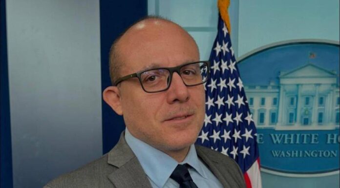 Morto a New York Daniele Compatangelo, addio al corrispondente La7 che ha raccolto le dichiarazioni di Trump su Meloni dopo il G7