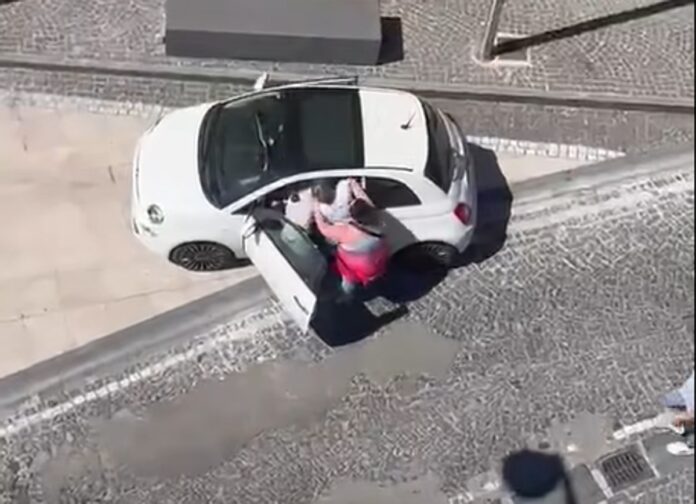 Napoli, consigliera comunale di Casalnuovo denuncia: “Aggredita in strada per il mio ruolo politico”