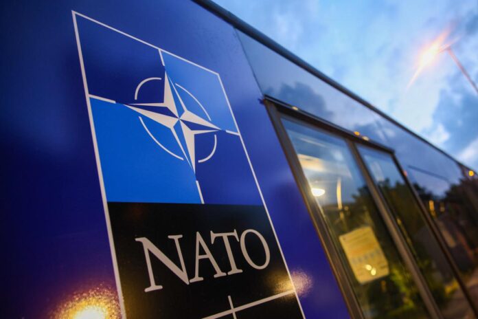 Nato, Ellwood: “Sicurezza europea centrale, Mosca monitora le nostre lacune ed è pronta ad approfittarne”