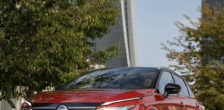 Nissan e-POWER conferma il successo di un nuovo standard di guida elettrificata