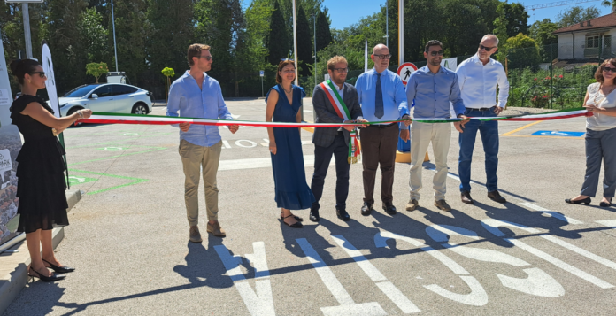 Parcheggio vicenza via Adige inaugurazione Parcheggio vicenza via Adige inaugurazione