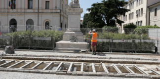 Vicenza, avviati lavori di manutenzione straordinaria per la fontana di piazza San Lorenzo Piazza San Lorenzo Vicenza lavori fontana luglio 2026