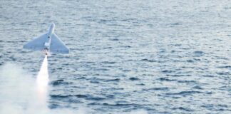 Raid Usa a Hormuz con ‘nuovi droni’, Centcom conferma: “Usati per la prima volta”