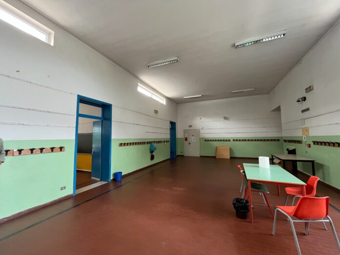 Scuola Giovanni XXIII Vicenza (aula) Scuola Giovanni XXIII Vicenza