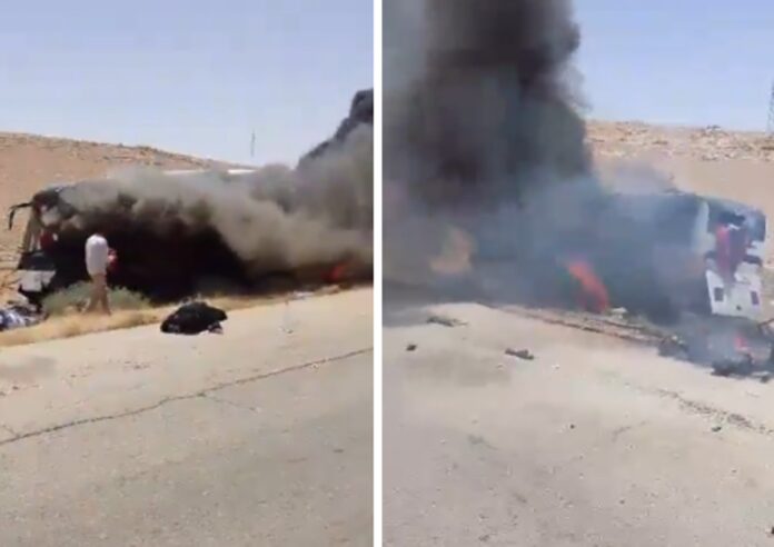 Siria, scontro tra due bus in autostrada: 19 morti e 27 feriti