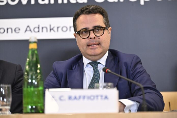 Sovranità digitale senza Costituzione europea? Raffiotta: “Il rischio è decidere per regolamento ciò che richiede legittimazione democratica”