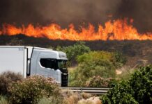 Spagna, emergenza incendi a Madrid. Sanchez: “Situazione drammatica”
