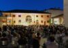 Thiene, torna TalkOut: quattro ospiti e quattro serate gratuite nel cortile di Villa Fabris TalkOut 2026