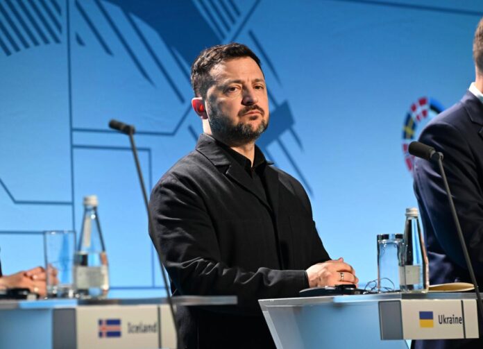 Ucraina, Zelensky silura Syrskyi: via il comandante delle forze armate