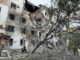 Ucraina, attacco russo a Zaporizhzhia: 2 morti e 42 feriti. Kiev colpisce deposito petrolio