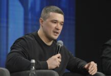 Ucraina, prosegue rimpasto di governo: Zelensky rimuove Fedorov e lui elenca i suoi risultati