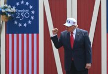 Usa festeggiano il 4 luglio, Independence Day tra caldo estremo e fuochi record di Trump