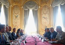 Volenterosi a Parigi, nasce coalizione europea per scudo anti-missili balistici: c’è anche Italia