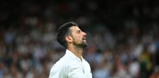 Wimbledon, Djokovic litiga con il suo angolo: “State calmi”