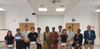 Caritas e Rotary Vicenza: consegnate 8 borse di studio per meriti scolastici e reddito familiare borse studio caritas rotary vicenza