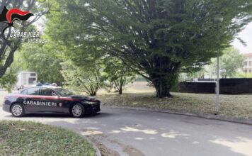 Schio, attirati con chat incontri e rapinati: due arresti e una denuncia carabinieri schio rapine