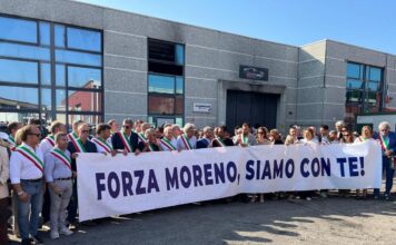 Forza Moreno, siamo con te: istituzioni e territori a sostengo di Marsetti dopo atto doloso moreno marsetti striscione