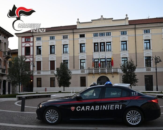 17 - Schio Radiomobile Centro Arrestato ricercato