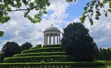 Parco Querini chiuso questa mattina per la messa in sicurezza degli alberi Parco querini