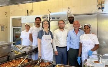Albergo cittadino di San Marco, pranzo di Ferragosto anticipato: a tavola anche Possamai e Tosetto Albergo cittadino san marco vicenza pranzo possamai tosetto