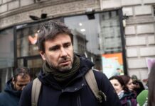 Alessandro Di Battista, il primo messaggio dopo il malore: “Ce la metterò tutta per tornare presto”