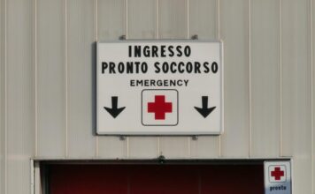 Bimba morta a Pelermo per difterite: rinviata l’autopsia, era prevista per oggi