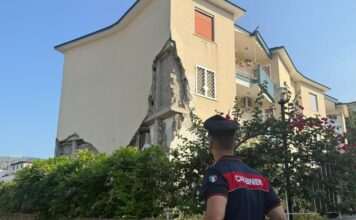 Campi Flegrei, prosegue lo sciame sismico: altre 5 scosse stamattina