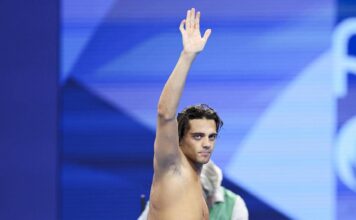 Ceccon torna a Parigi due anni dopo l’oro olimpico (e le dormite sui prati): “Stavolta stanza ok”