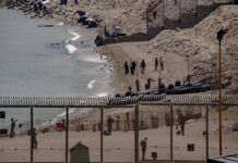 Ceuta, allerta per un nuovo assalto: il Marocco blocca centinaia di migranti